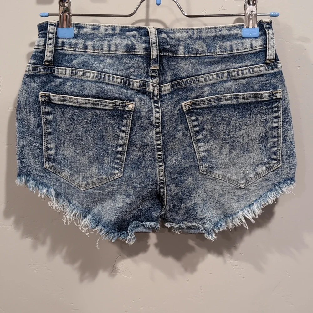 SHEIN Acid Wash Distressed Frayed Hem Jean Shorts Size Small
